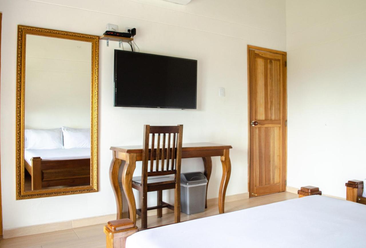Hotel Santa Isabel San Felipe Esterno foto
