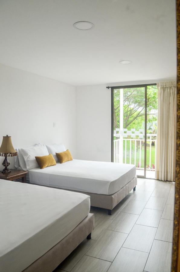 Hotel Santa Isabel San Felipe Esterno foto